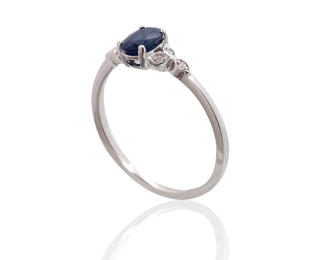 Kuldsõrmus #1101105(Au-W)_DI+SA, Valge Kuld 585°, Briljant , Safiir - Premiumkellad