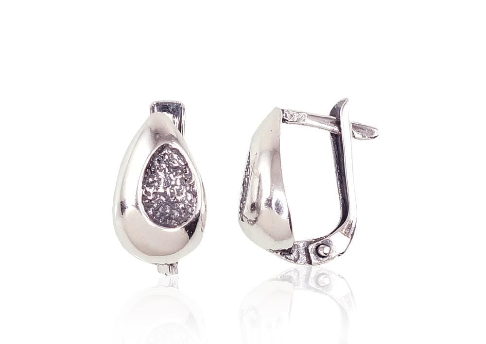 'Inglise' sulguriga hõbekõrverõngad #2201613(POx-Bk), Hõbe 925°, oksüüd (kate) - Premiumkellad