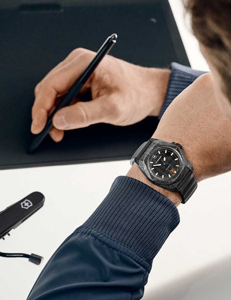 Meeste käekell Victorinox I.N.O.X. Carbon Automatic 242023.1 - Premiumkellad