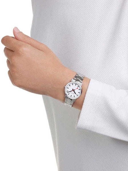 Naiste käekell Mondaine Classic A658.30323.11SBJ