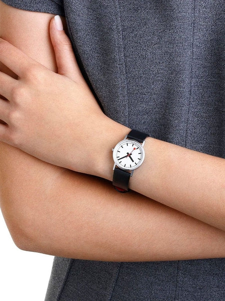 Naiste käekell Mondaine Classic A658.30323.16OMV