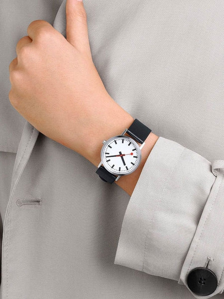 Naiste käekell Mondaine Classic A660.30314.16OMV